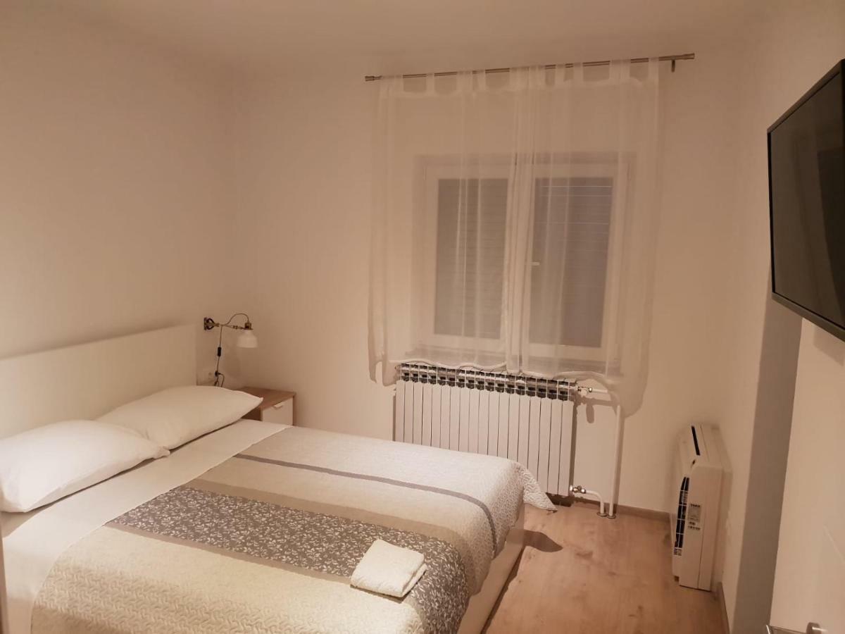 Apartman Bura Apartment Posedarje Exterior photo